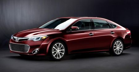 Toyota Avalon (2013) debiutuje [Nowy Jork 2012]