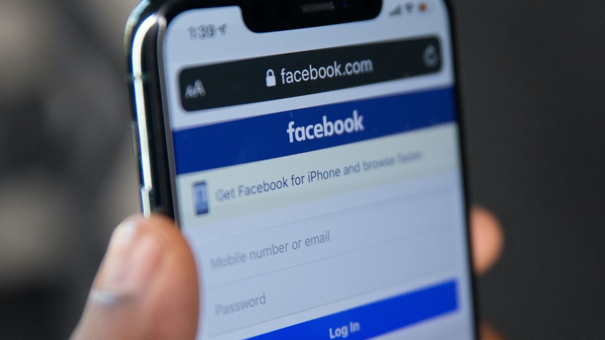 Facebook zyskuje popularność