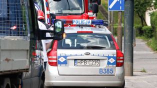 Zderzenie samochodów w Bydgoszczy. Jedna osoba została przewieziona do szpitala
