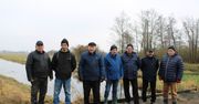 Gm. Łęczyca: Znów zalało łąki. Rolnicy z Dobrogost i Kozub są bezradni