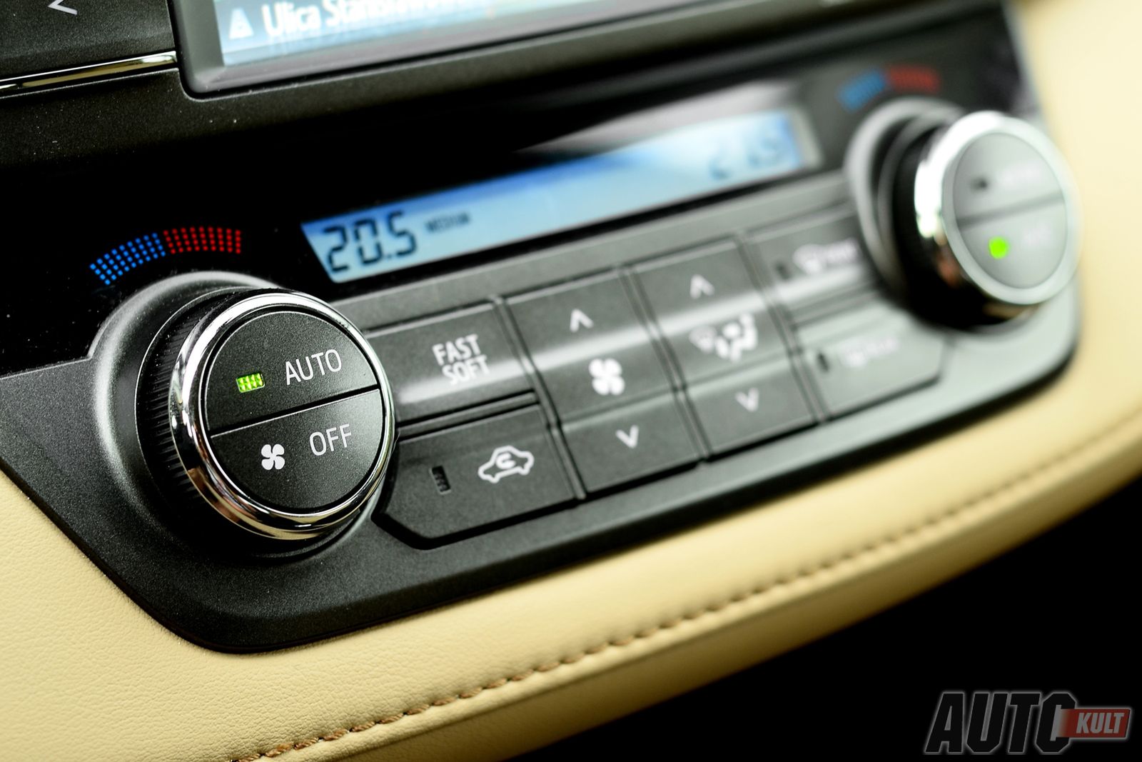 Toyota RAV4 2,0 D AWD Prestige - test [galeria] 22