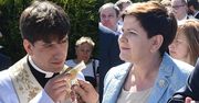Szydło: "Żona premiera Węgier wzruszona zapewniła mnie o modlitwie za mojego syna. Od dziecka był ministrantem"