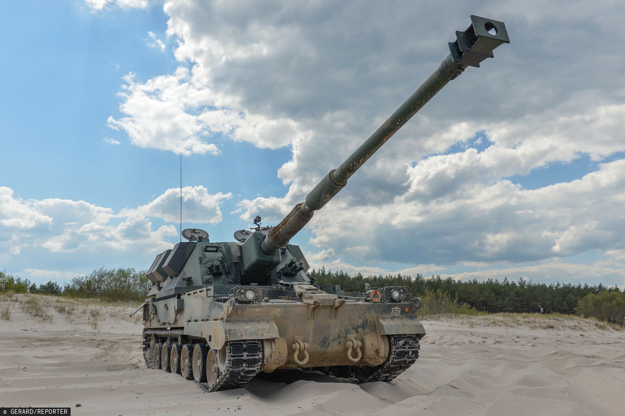 Samobieżna armatohaubica AHS Krab