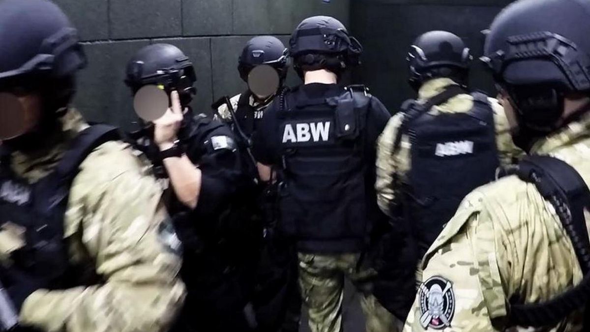 Nie tylko ABW czy CBA, ale też urzędy skarbowe dostaną pliki z danymi o przelewach na kwoty wyższe niż 15 tys. euro