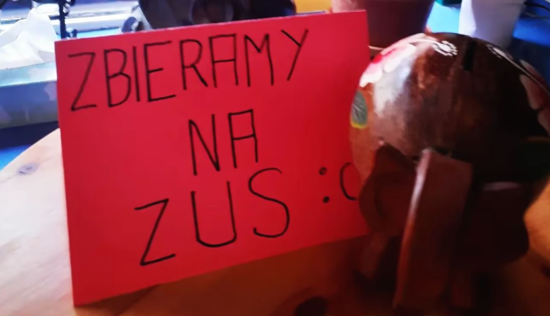 W knajpie zbierali na ZUS. Właśnie przekazali smutne wieści