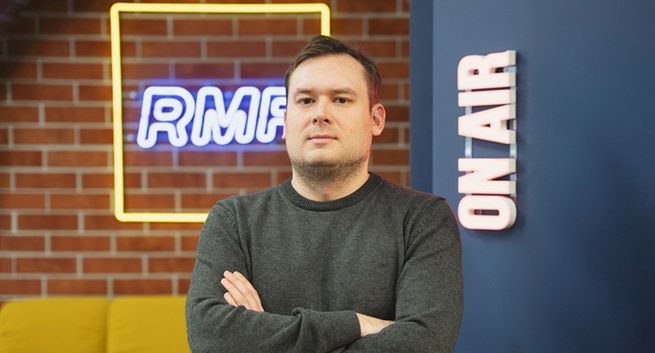 RMF FM zatrudnia nowych dziennikarzy