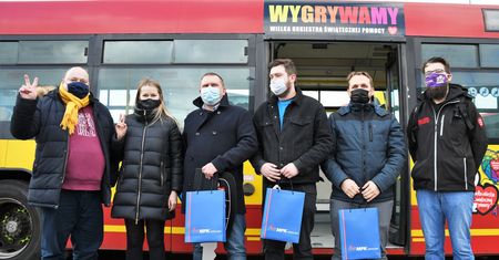 WOŚP. Wylicytowany autobus już w rękach nowego właściciela. MPK Wrocław zebrało imponującą kwotę