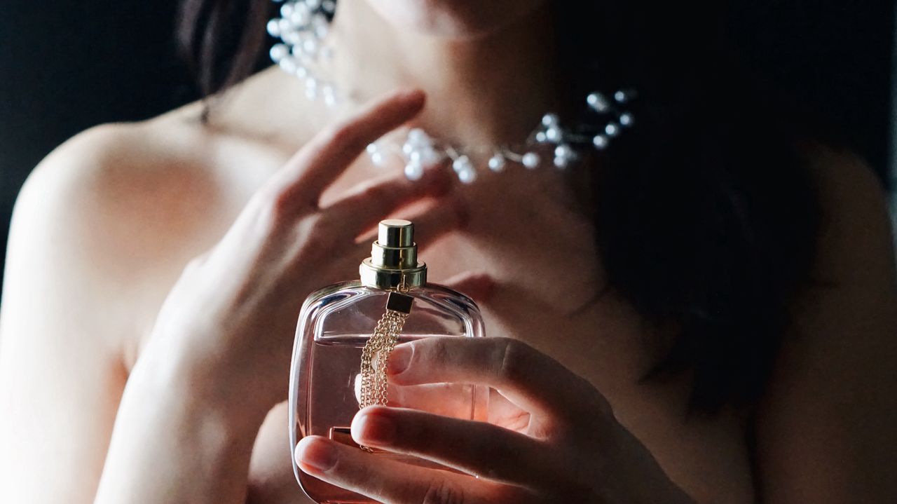 Perfumy damskie polecane w 2020 roku. Najlepsze zapachy dla kobiet