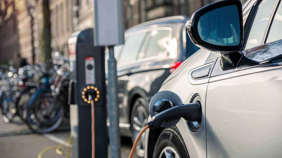 samochód elektryczny, elektryk, elektromobilność