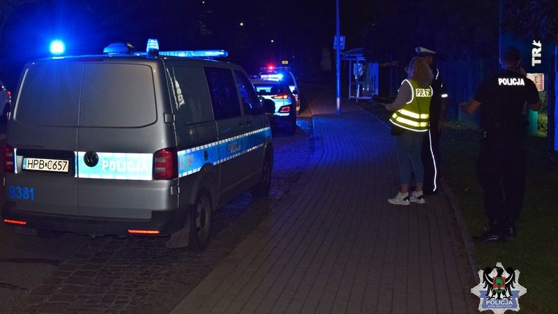 Radiowóz policji (zdjęcie poglądowe) 