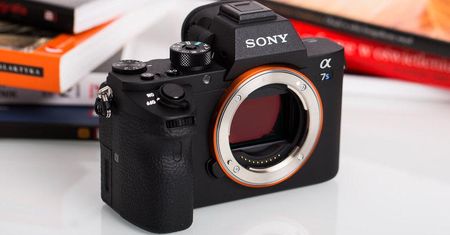Rewolucja w świecie fotografii! Sony prezentuje nową matrycę bez efektu rolling shutter