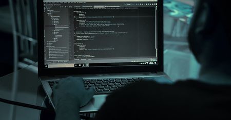 SIEM i SOAR - profesjonalne narzędzia służące cyberbezpieczeństwu