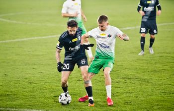 Mateusz Wysokiński pozostaje w pierwszoligowym ŁKS Łódź