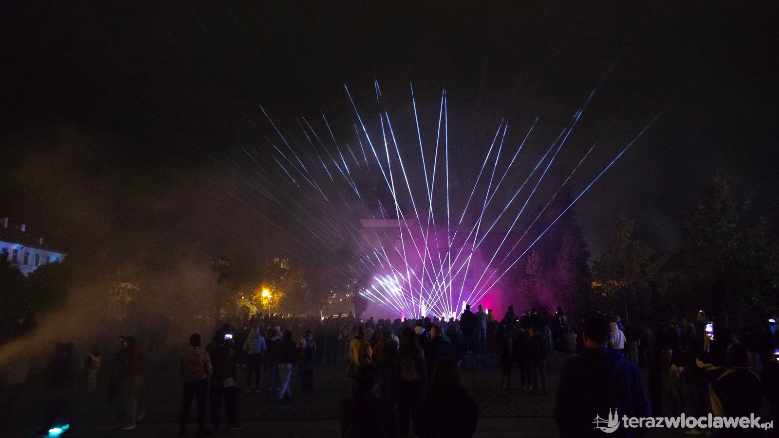 Fajansowy Blask - włocławski festiwal światła