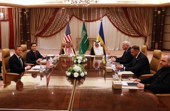 Ukraina zgadza się na czasowe zawieszenie broni. USA wznawiają wsparcie