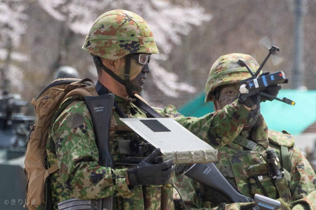 Rozważają wdrożenie tanich dronów-bomb. Na masową skalę