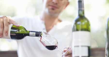 Idą za nowym trendem. Będą wina bezalkoholowe z Bordeaux
