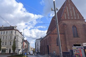 Wyjątkowe odkrycie w poznańskim kościele. Znaleźli szczątki w szklanej trumnie