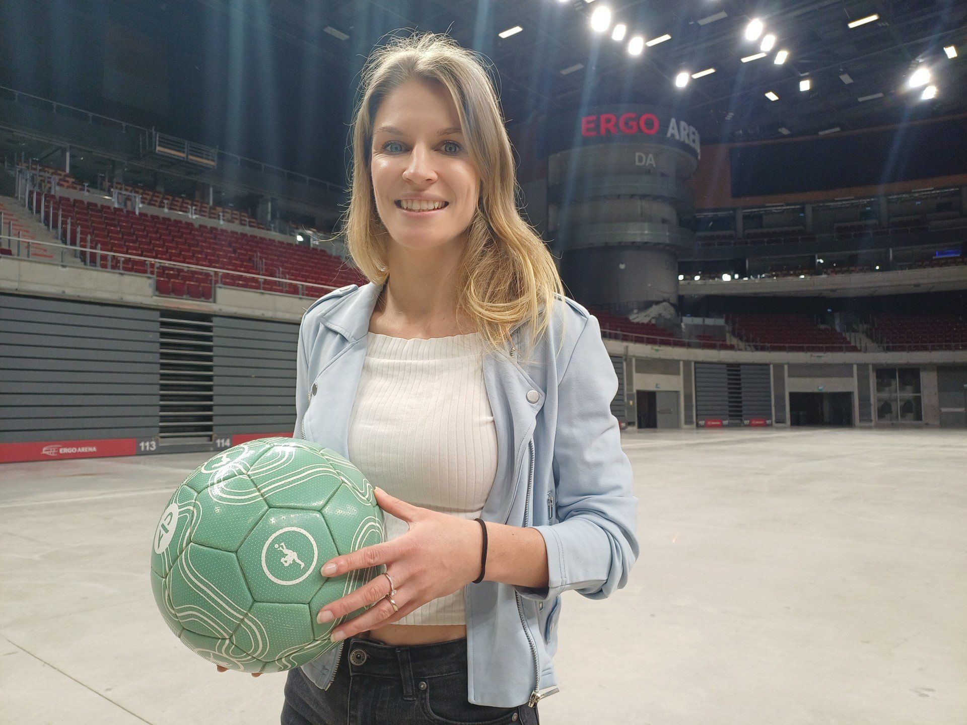 Agnieszka &#34;Aguśka&#34; Mnich będzie reprezentowała Polskę podczas mistrzostw świata we freestyle footballu w Ergo Arenie 13 grudnia 2025 roku