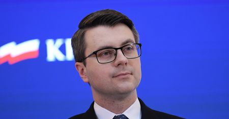 Rzecznik rządu: majątki oligarchów powinny być elementem reparacji wojennych