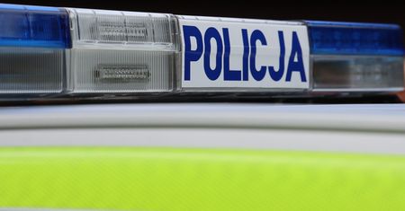Pijany 17-latek w BMW urządził rajd po Słupsku. Rozbił sześć samochodów, zatrzymali go świadkowie i policjant po służbie