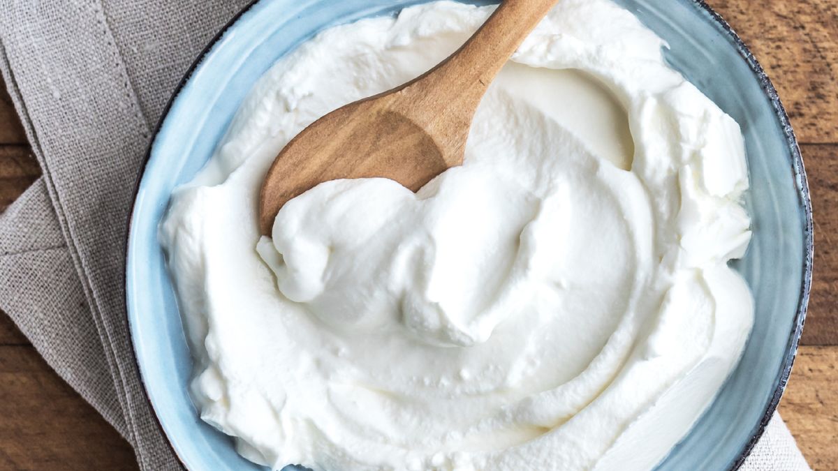 Jak przygotować domowy naturalny jogurt?