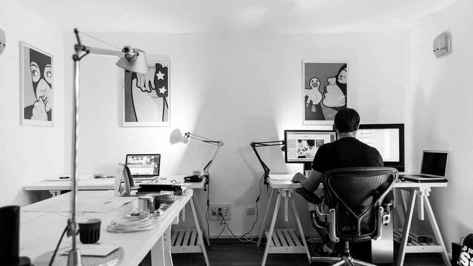 Ostatni nabór wniosków na dotacje z PUP Pułtusk – szansa na środki na własny biznes. /Obraz tookapic z Pixabay