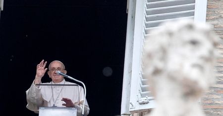 Krytyka z każdej strony. Były ambasador o słowach papieża