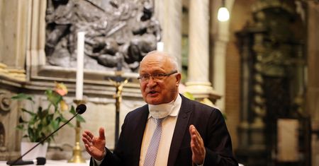 Szczepionka na COVID. Prof. Krzysztof Simon apeluje do Polaków. "Nieszczepienia to ciężka choroba, zgon i inwalidztwo"