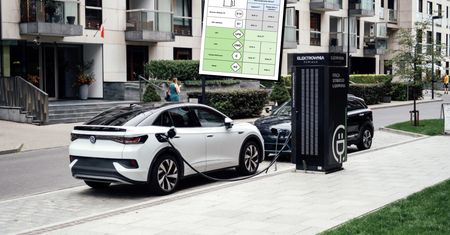 Czy jazda "elektrykiem" się opłaca? Rząd pokazał nowe dane
