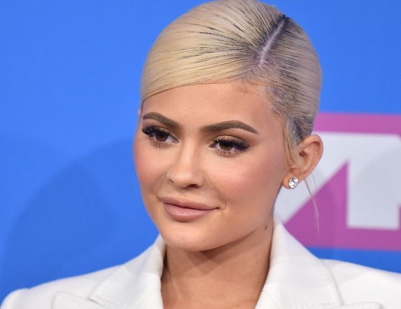 Kylie Jenner skrytykowana za promowanie jedynie znanych marek 