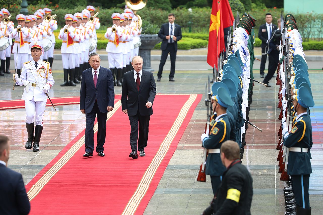 Vietnamese President To Lam during the welcome of Vladimir Putin