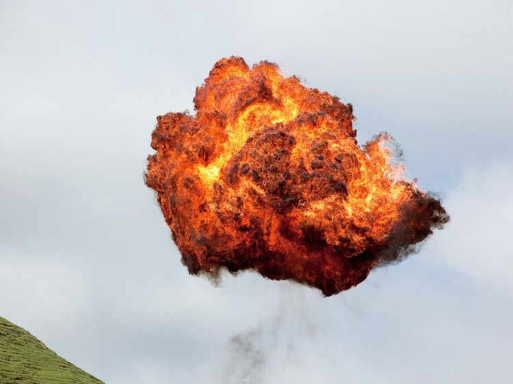 Piękne i niebezpieczne - eksplozje uchwycone na zdjęciach 5