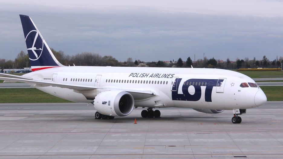 Boeing 787 Dreamliner na warszwskim lotnisku