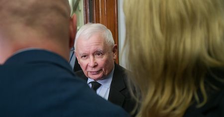 Kaczyński pytany o Mejzę. "Sam powinien to załatwić"