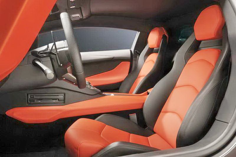 Lamborghini LP700-4