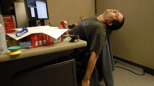 Dzięki Facebookowi ludzie są szczęśliwsi w pracy 1