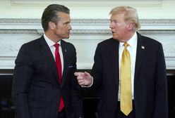 Uderzyli powtórnie, by dobić załogę? Trump: Ufam Hegsethowi