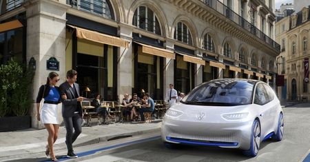 Elektryczna rodzina Volkswagena coraz bliżej. Prototypy już wyjechały na drogi