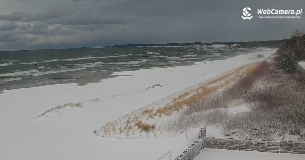 Widok na plażę w Ustce o godz. 14.40