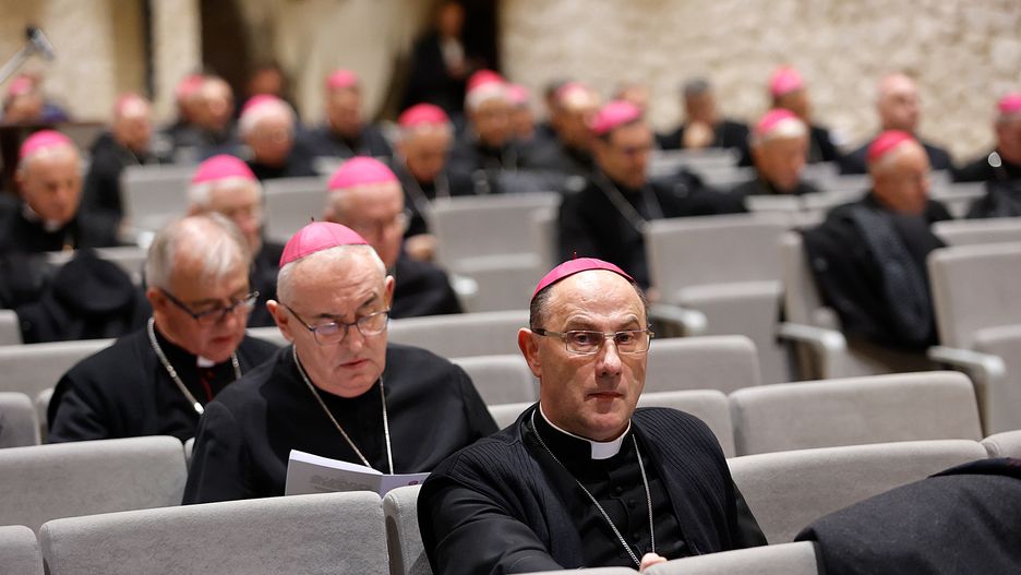 Episkopat o decyzji Watykanu. Chodzi o pary homoseksualne