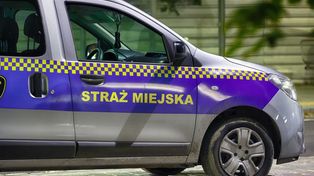 W aucie dostała drgawek i straciła przytomność. Mogło dojść do tragedii