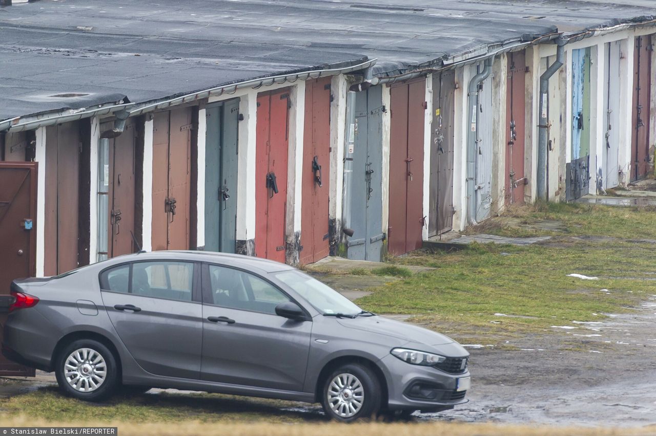 Garaż garażowi nierówny. Spore różnice w stawkach za podatek mają się skończyć