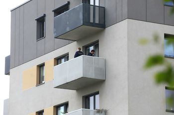 Ustawa mieszkaniowa przyjęta przez Sejm. Służby mundurowe się cieszą