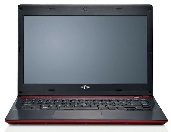 Fujitsu LIFEBOOK U772 ultrabook przód front
