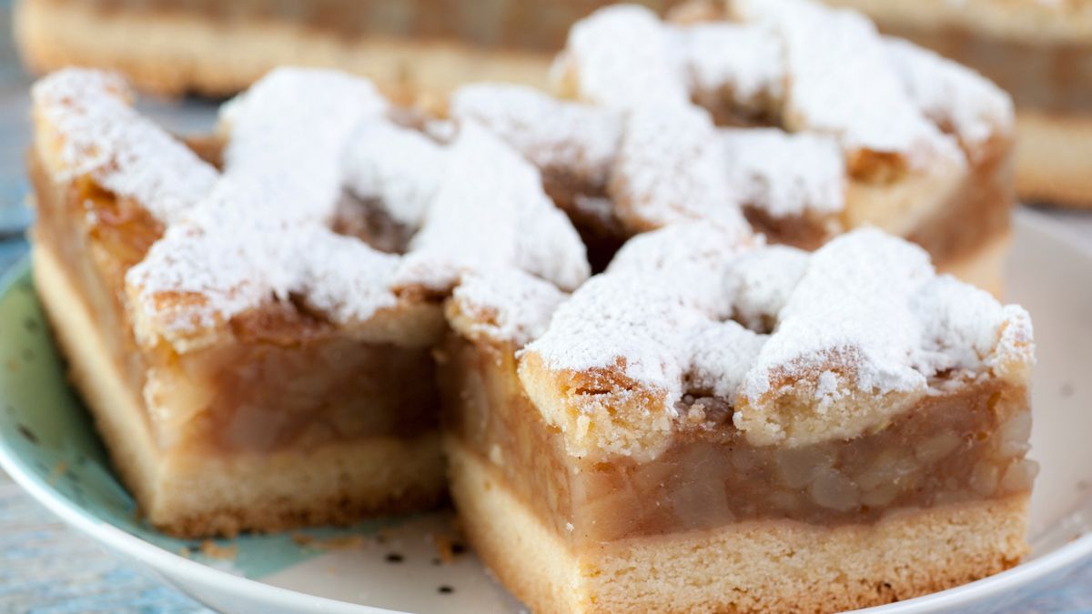 Tak szybko zagęścisz jabłka do szarlotki