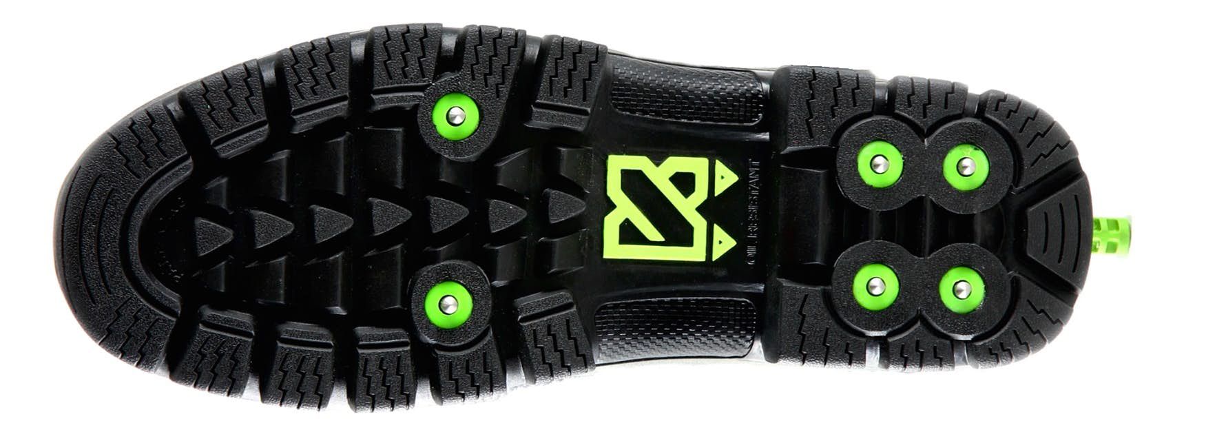 Idealne buty na zimę. KickSpike mają wysuwane z podeszwy kolce 2