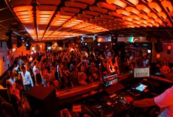 Katowice. Rząd ogłosił restrykcje, klub ogłosił kurs tańca w Sylwestra