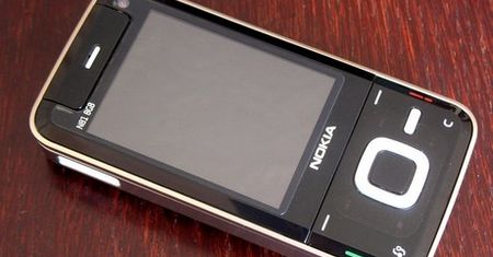Cellna recenzja: NOKIA N81 8GB