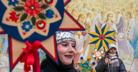 Zdjęcia z Kijowa. Na ulice wyszły tysiące osób